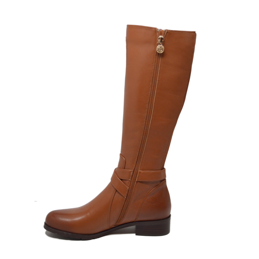 Florence Boots Stylish and Versatile Leather