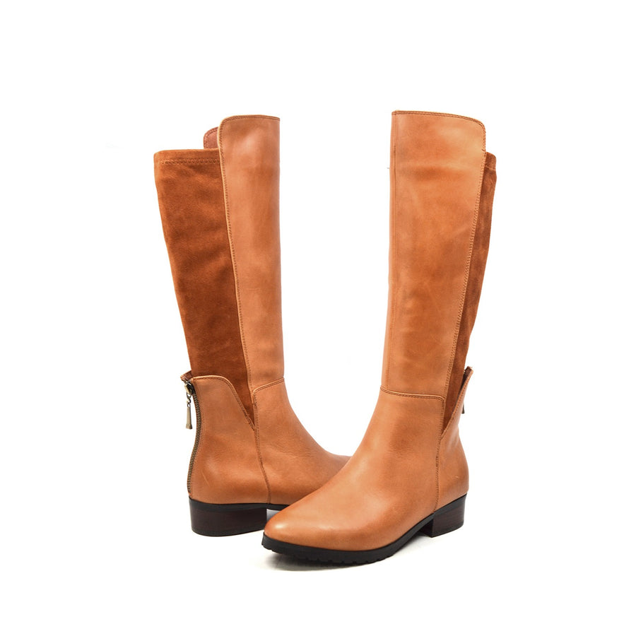 Timeless Riding Boots Stylish and Versatile